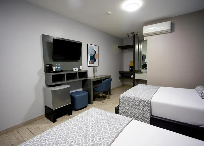 653 Hotel