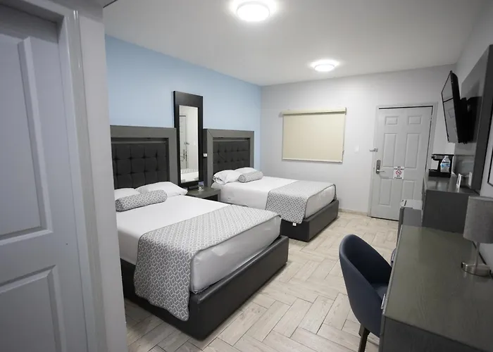653 Hotel